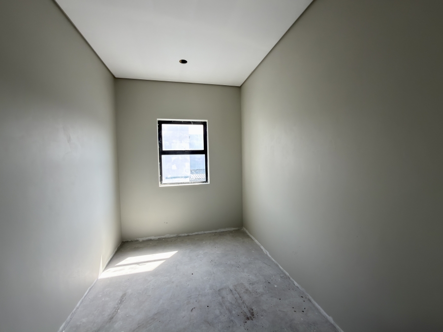 4 Bedroom Property for Sale in Sandown Western Cape